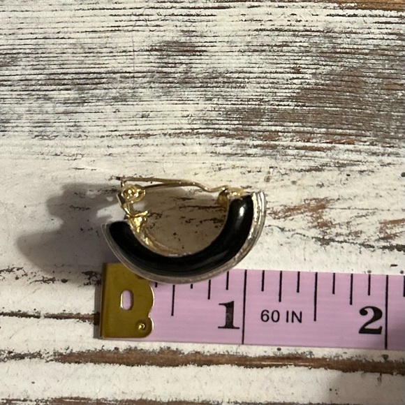 Donald Stannard VTG Black Gold Half Hoop Earrings Clip On Enamel Rhinestone - Picture 11 of 12